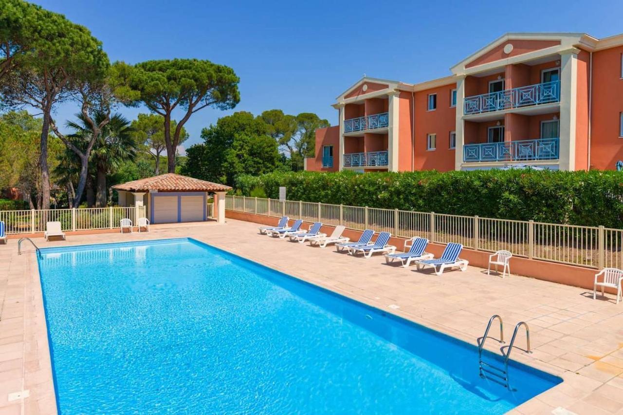 Oasis Des Grands Pins - Saint-Raphael - Residence Privee Avec Grande Piscine & Tennis Privee Bagian luar foto