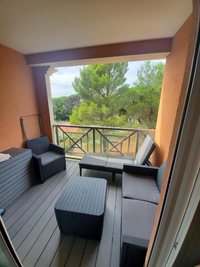 Oasis Des Grands Pins - Saint-Raphael - Residence Privee Avec Grande Piscine & Tennis Privee Bagian luar foto